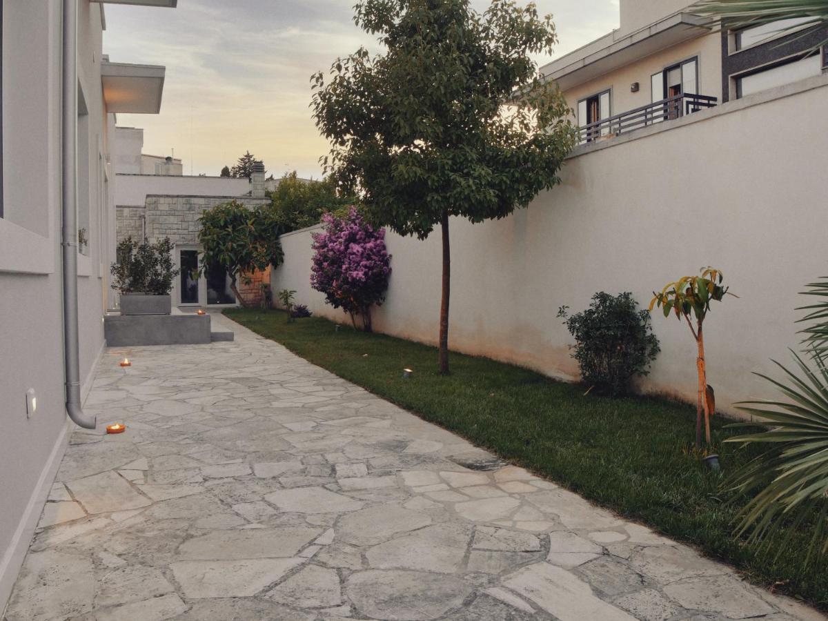 Adele E Il Duca Bed And Breakfast Lecce Extérieur photo