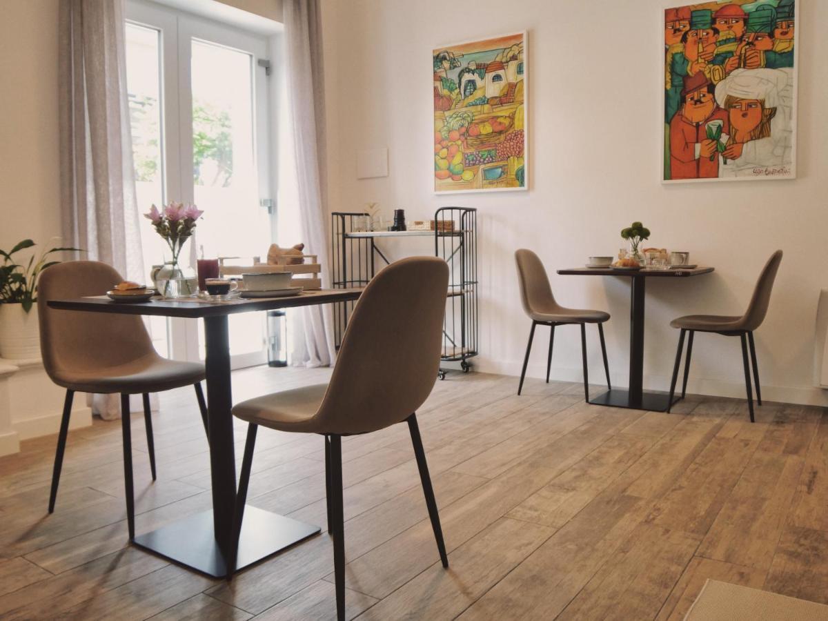 Adele E Il Duca Bed And Breakfast Lecce Extérieur photo
